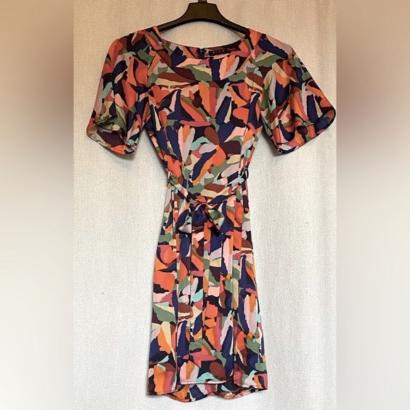 glam Dresses & Skirts - Glam bold colors, abstract pattern dress